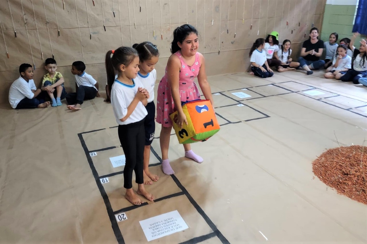 Educação física – Descobrindo os Jogos de Tabuleiro – Conexão Escola SME